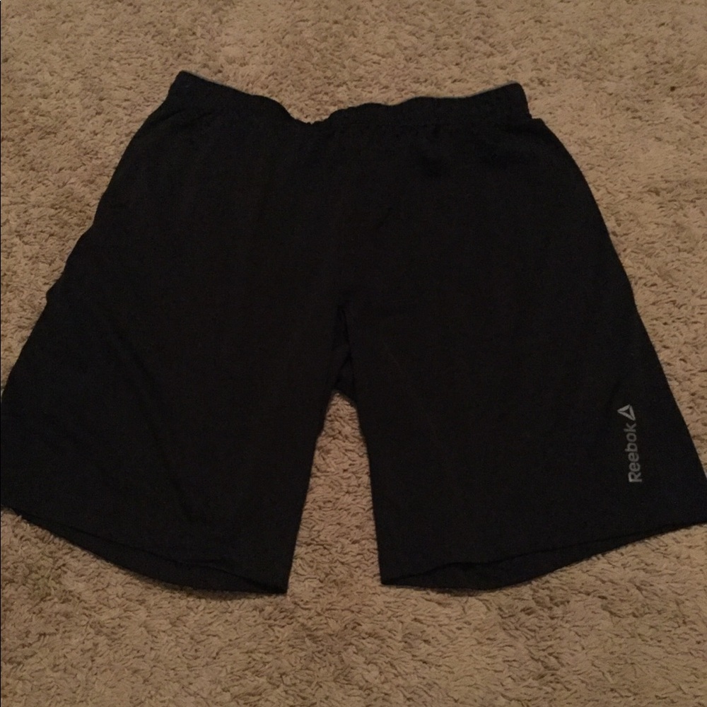 Reebok short EUC sz LRG